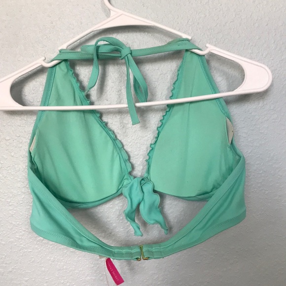Halter bathing suit top with underwire - Picture 2 of 3